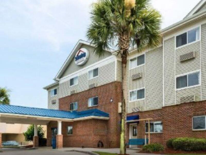 Suburban Extended Stay Hotel Naval Base Area Warrington Exterior foto